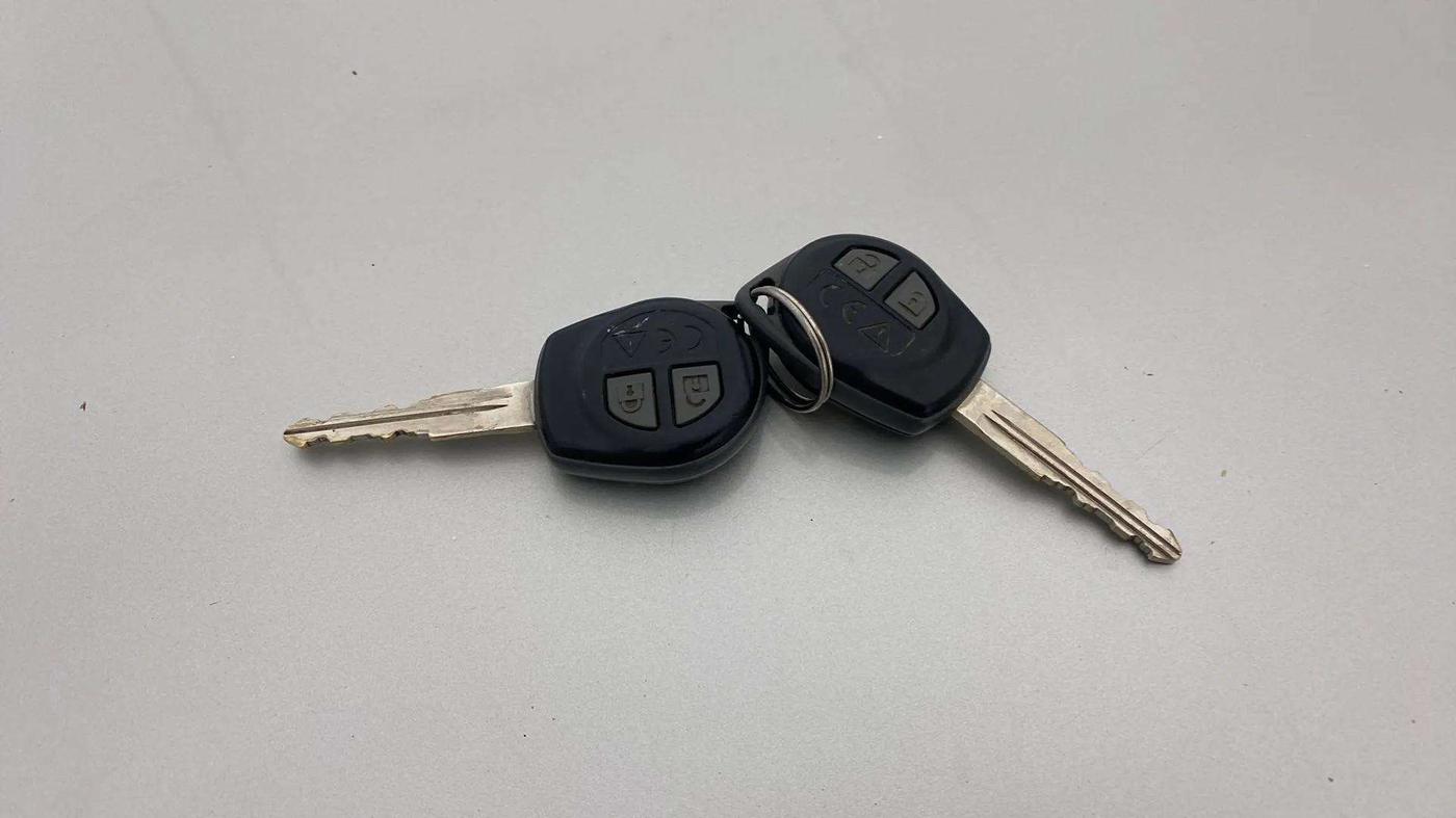 2018 Maruti Ciaz DELTA 1.4 MT PETROL, Petrol, Manual, 60,623 km, Key Close Up