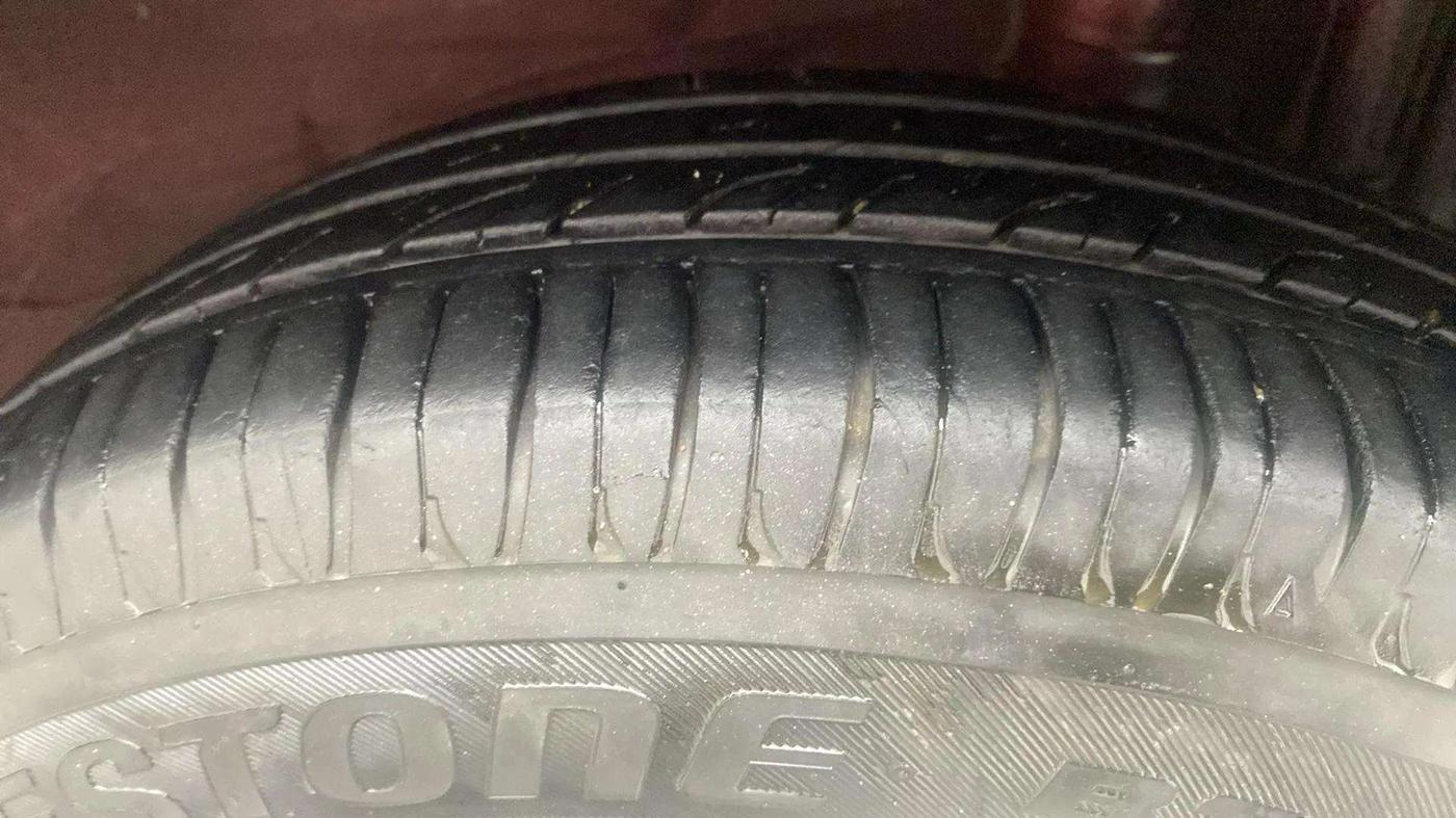 2015 Nissan Micra XL CVT, Petrol, Automatic, 72,392 km, Left Rear Tyre Tread