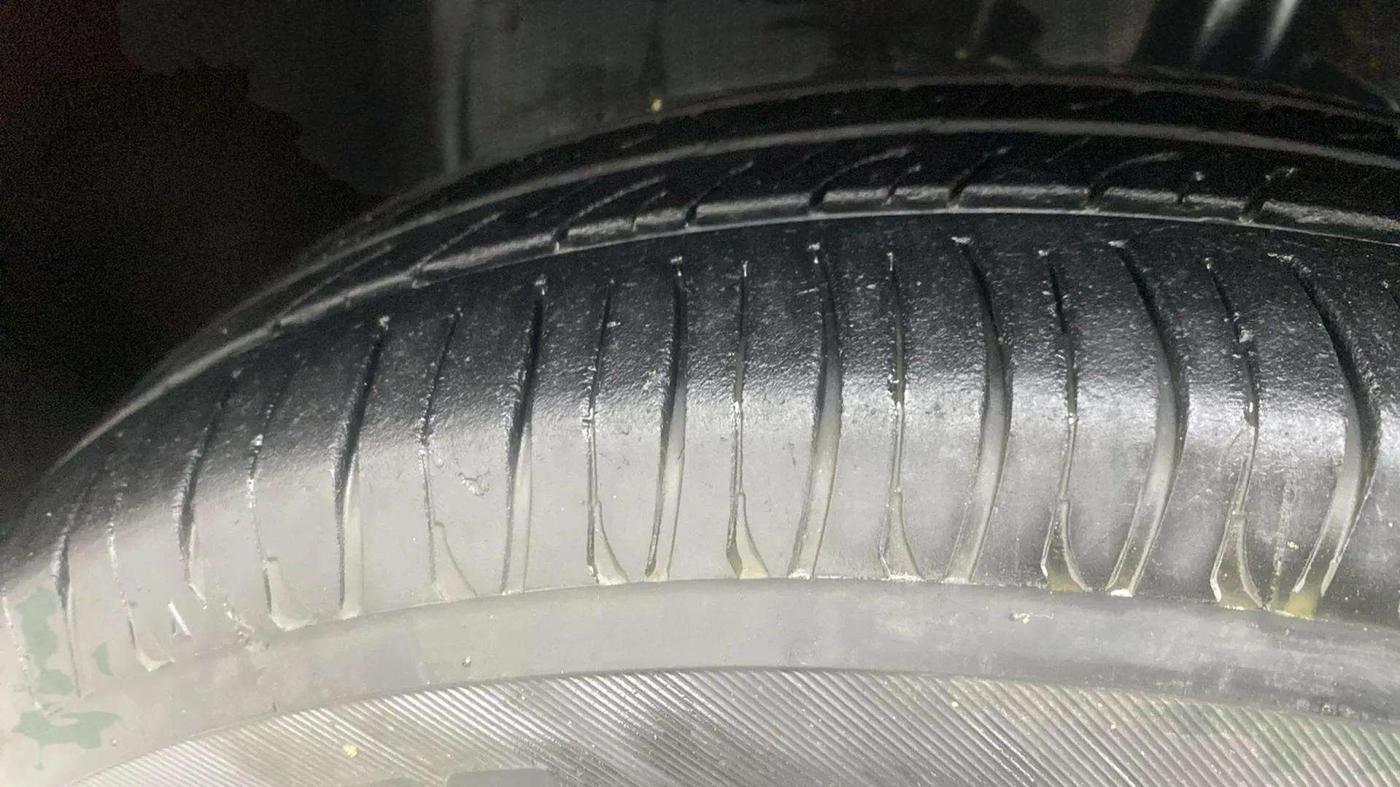 2015 Nissan Micra XL CVT, Petrol, Automatic, 72,392 km, Left Front Tyre Tread
