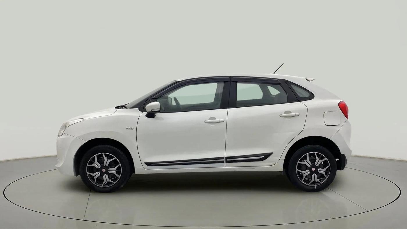 2017 Maruti Baleno DELTA DIESEL 1.3, Diesel, Manual, 81,962 km, Left Side