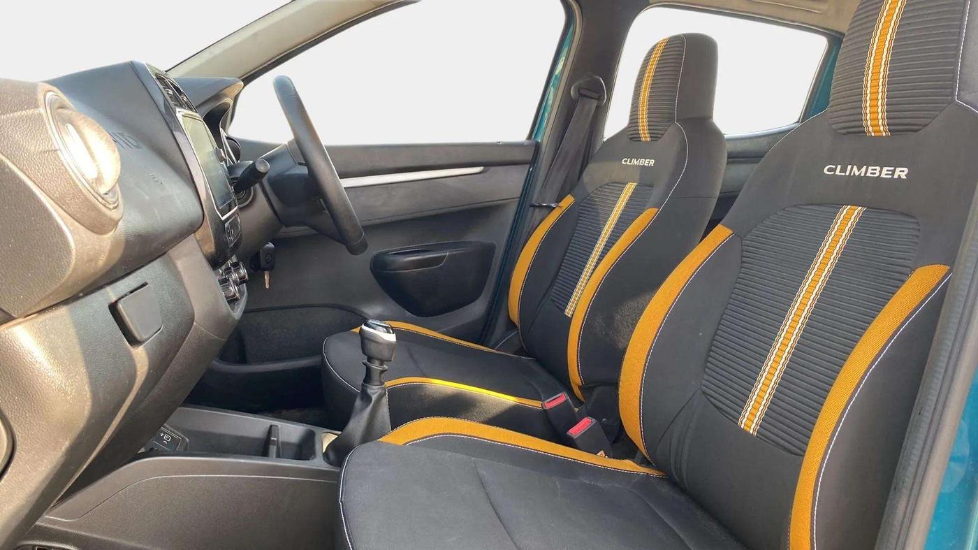 2022 Renault Kwid CLIMBER MT 1.0, Petrol, Manual, 27,477 km, Right Side Front Door Cabin