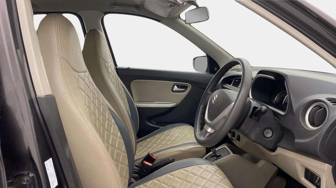 2018 Maruti Alto K10 VXI (O) AMT, Petrol, Automatic, 31,550 km, Right Side Front Door Cabin