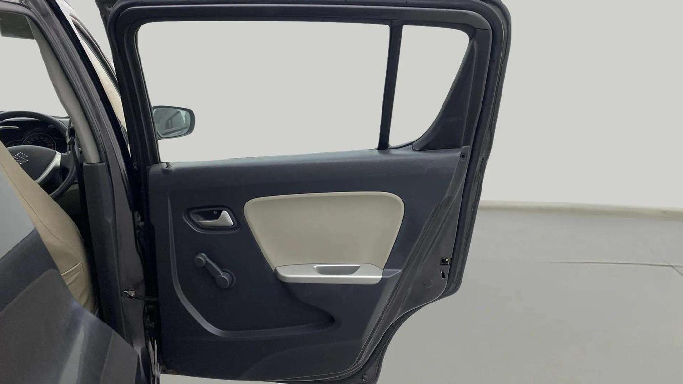 2018 Maruti Alto K10 VXI (O) AMT, Petrol, Automatic, 31,550 km, RHS Rear Door