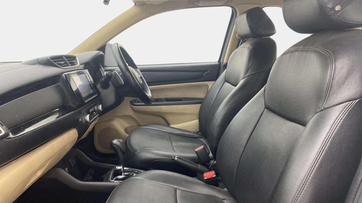 2020 Honda Amaze 1.2L I-VTEC VX CVT, Petrol, Automatic, 63,833 km, Right Side Front Door Cabin