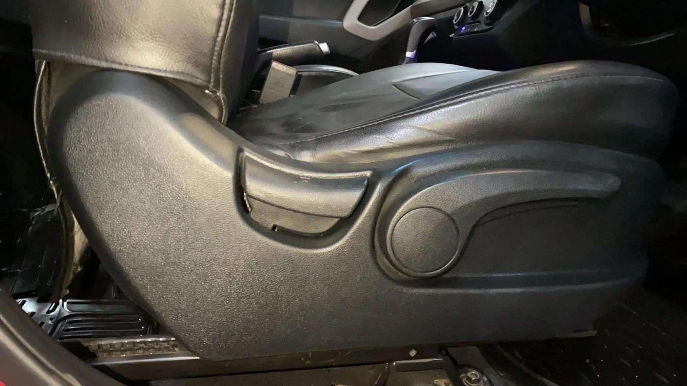 2019 Hyundai Creta S AT 1.6 DIESEL, Diesel, Automatic, 48,938 km, Driver Side Adjustment Panel