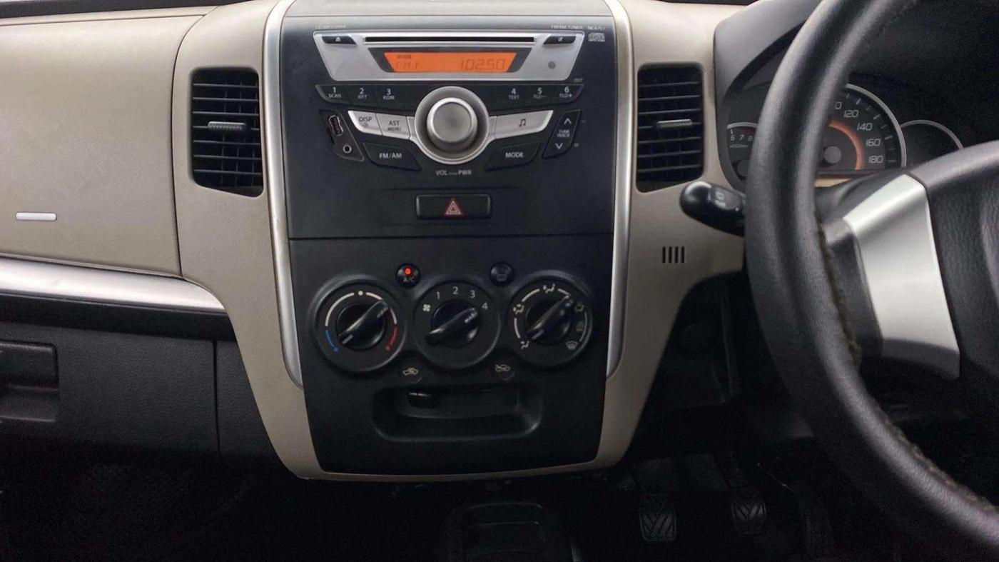 2016 Maruti Wagon R 1.0 VXI OPT, Petrol, Manual, 90,111 km, Air Conditioner