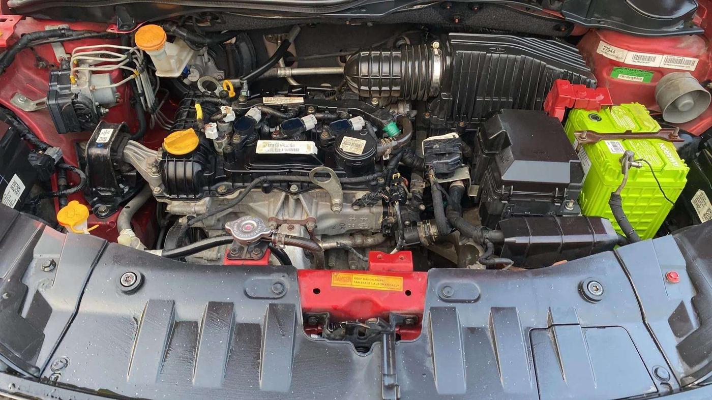 2021 Tata ALTROZ XE PETROL, Petrol, Manual, 27,390 km, Open Bonet