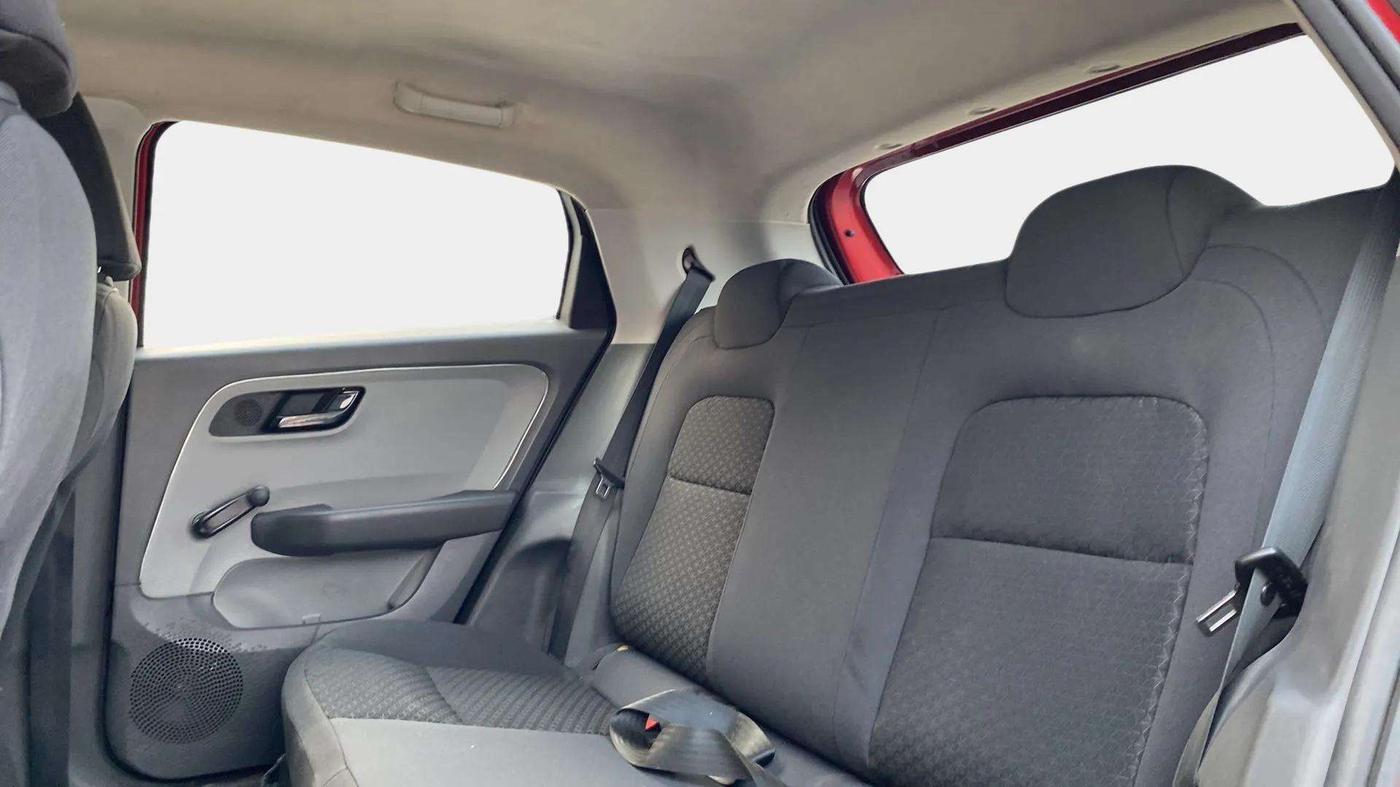 2021 Tata ALTROZ XE PETROL, Petrol, Manual, 27,390 km, Right Side Rear Door Cabin