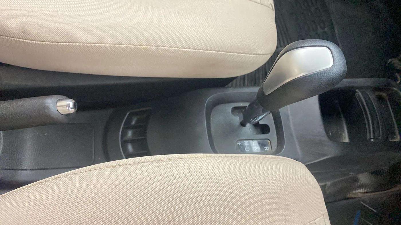 2017 Maruti Wagon R 1.0 VXI AMT, Petrol, Automatic, 51,661 km, Gear Lever