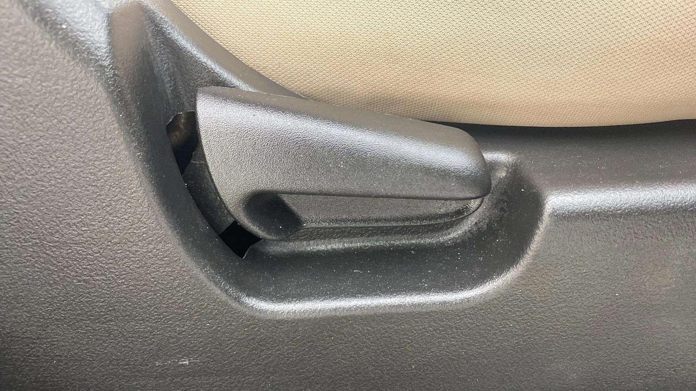 2017 Maruti Wagon R 1.0 VXI AMT, Petrol, Automatic, 51,661 km, Driver Side Adjustment Panel