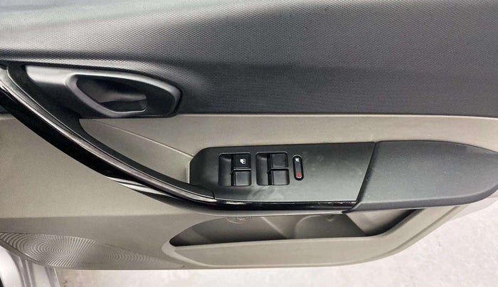 2018 Tata Tiago XT PETROL, Petrol, Manual, 85,488 km, Right front window switch / handle - Child Switch not working for windows