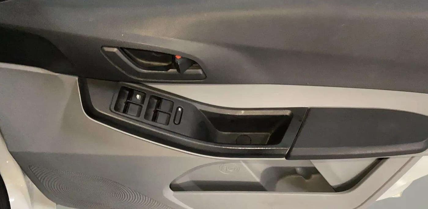 2021 Tata Tiago XT PETROL, Petrol, Manual, 20,975 km, Driver Side Door Panels Control