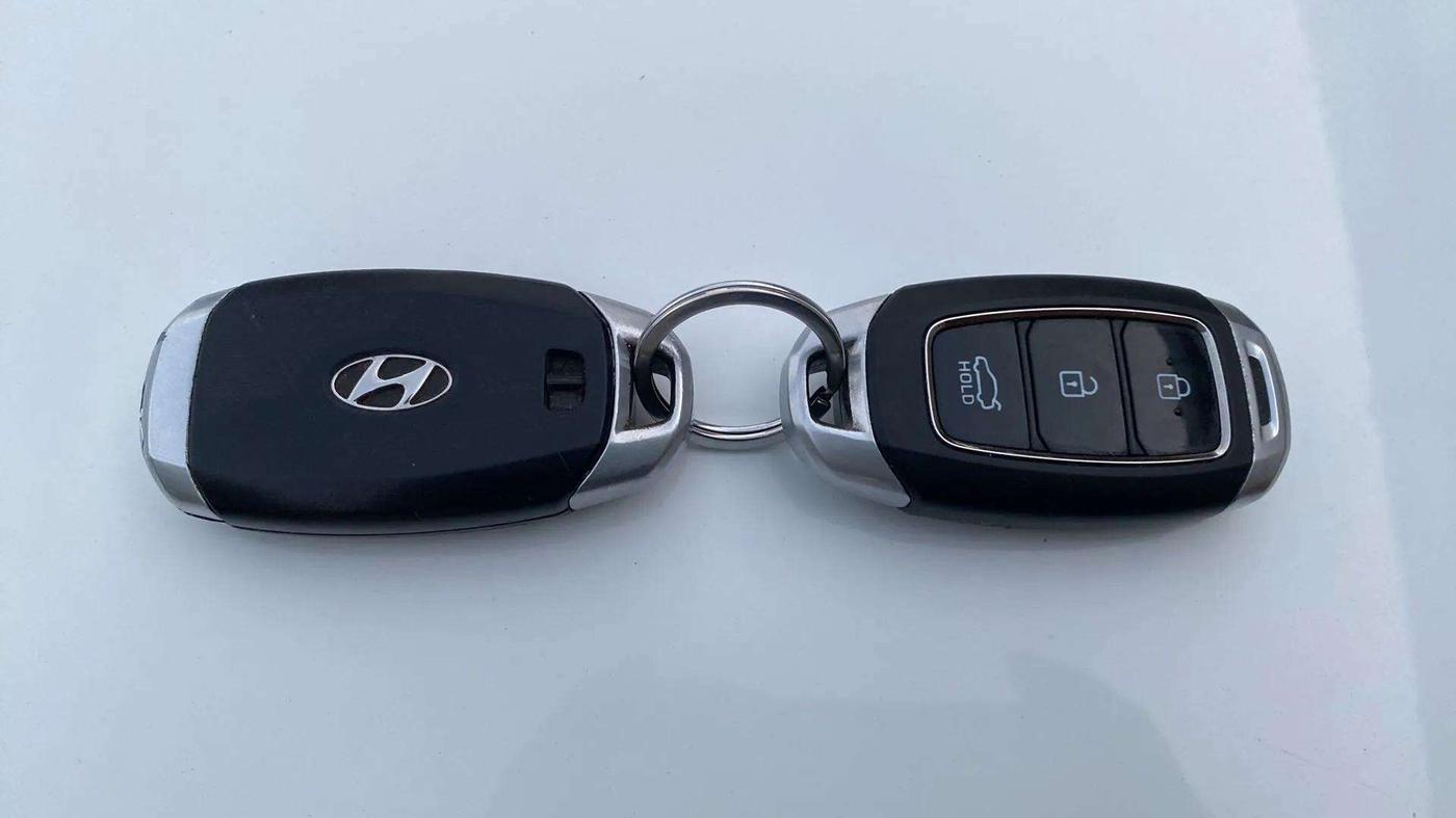 2021 Hyundai Verna SX 1.5 CRDI, Diesel, Manual, 74,870 km, Key Close Up