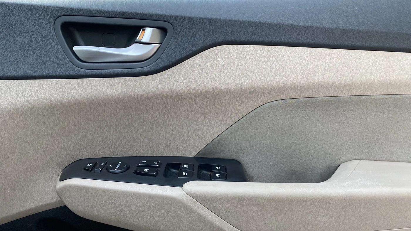 2021 Hyundai Verna SX 1.5 CRDI, Diesel, Manual, 74,870 km, Driver Side Door Panels Control