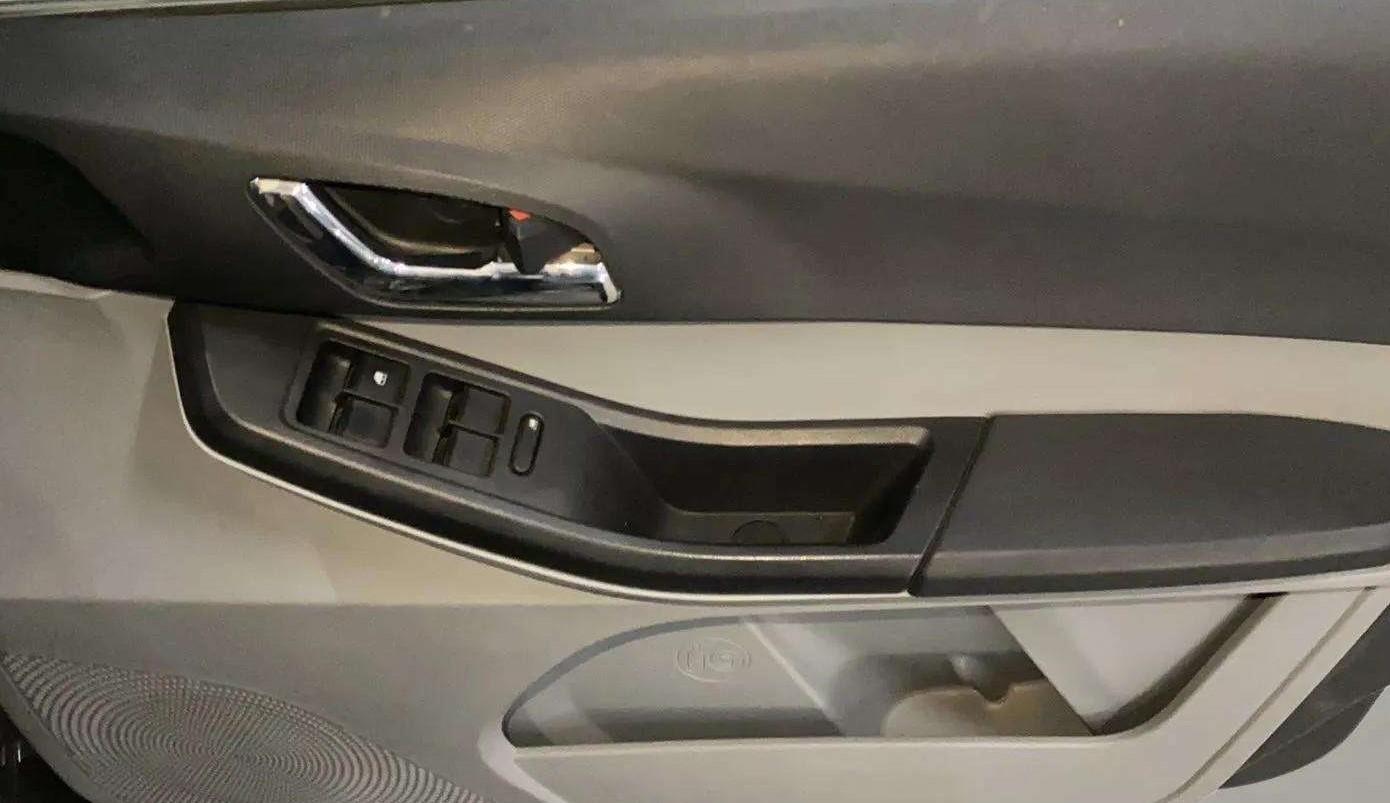 2021 Tata Tiago XZA PLUS PETROL, Petrol, Automatic, 19,499 km, Driver Side Door Panels Control
