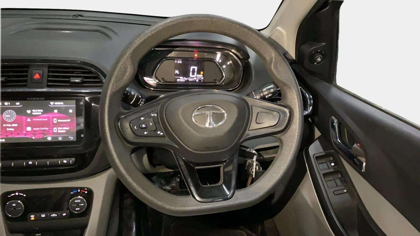 2021 Tata Tiago XZA PLUS PETROL, Petrol, Automatic, 19,499 km, Steering Wheel Close Up