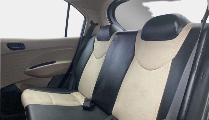 2020 Hyundai NEW SANTRO MAGNA, Petrol, Manual, 15,301 km, Right Side Rear Door Cabin