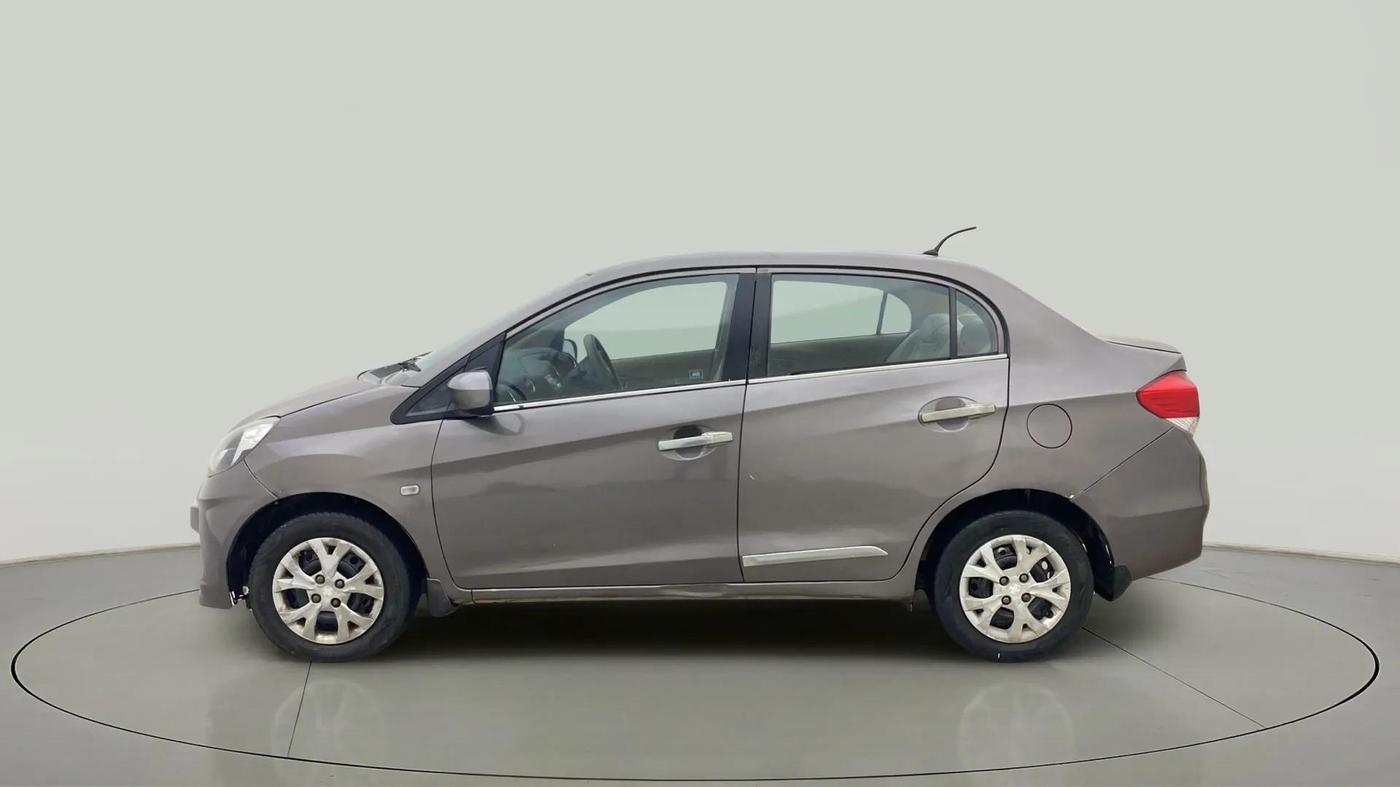 2013 Honda Amaze 1.2L I-VTEC S, Petrol, Manual, 1,00,042 km, Left Side