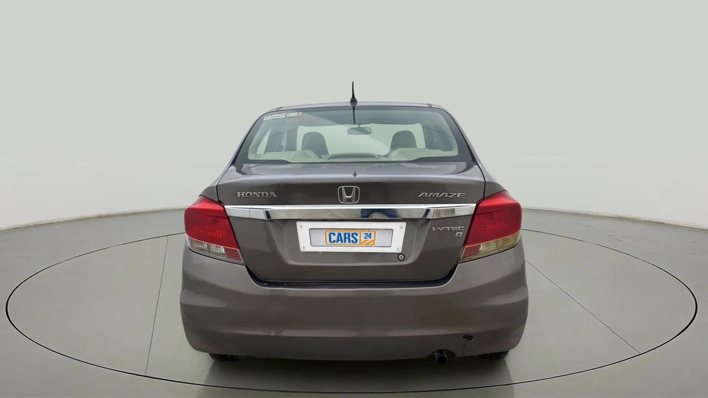 2013 Honda Amaze 1.2L I-VTEC S, Petrol, Manual, 1,00,042 km, Back/Rear