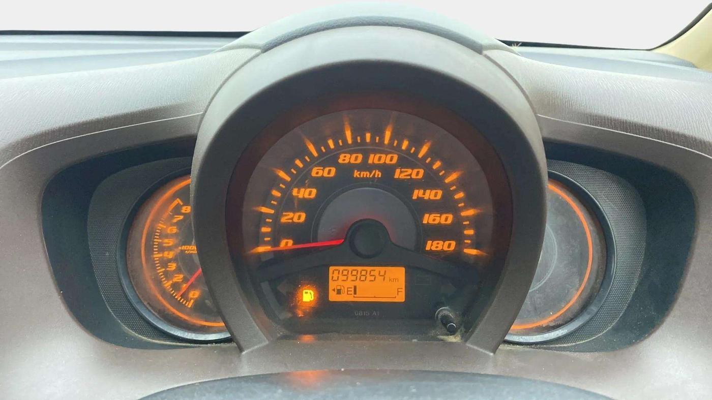 2013 Honda Amaze 1.2L I-VTEC S, Petrol, Manual, 1,00,042 km, Odometer Image