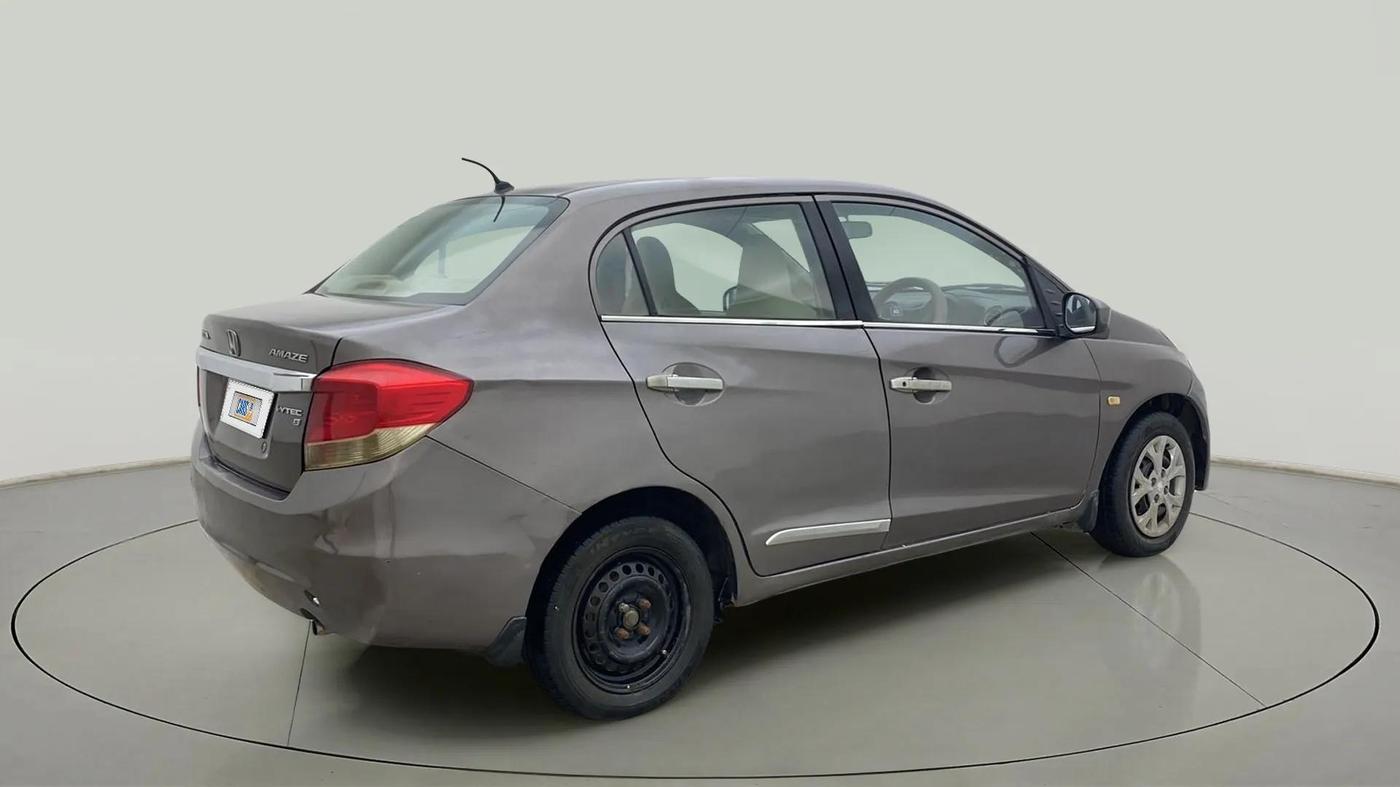 2013 Honda Amaze 1.2L I-VTEC S, Petrol, Manual, 1,00,042 km, Right Back Diagonal