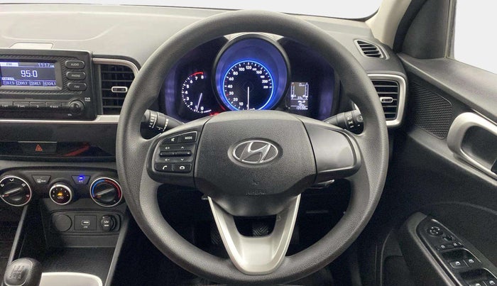 2020 Hyundai VENUE S 1.2, Petrol, Manual, 13,596 km, Steering Wheel Close Up