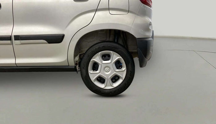 2020 Maruti S PRESSO VXI CNG, CNG, Manual, 28,676 km, Left Rear Wheel