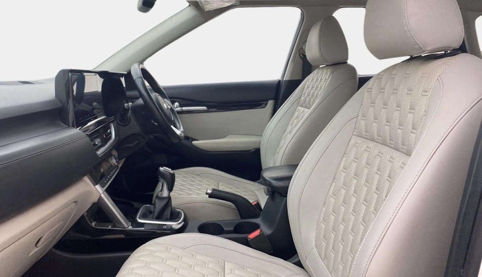 2020 KIA SELTOS HTX 1.5 PETROL, Petrol, Manual, 58,257 km, Right Side Front Door Cabin