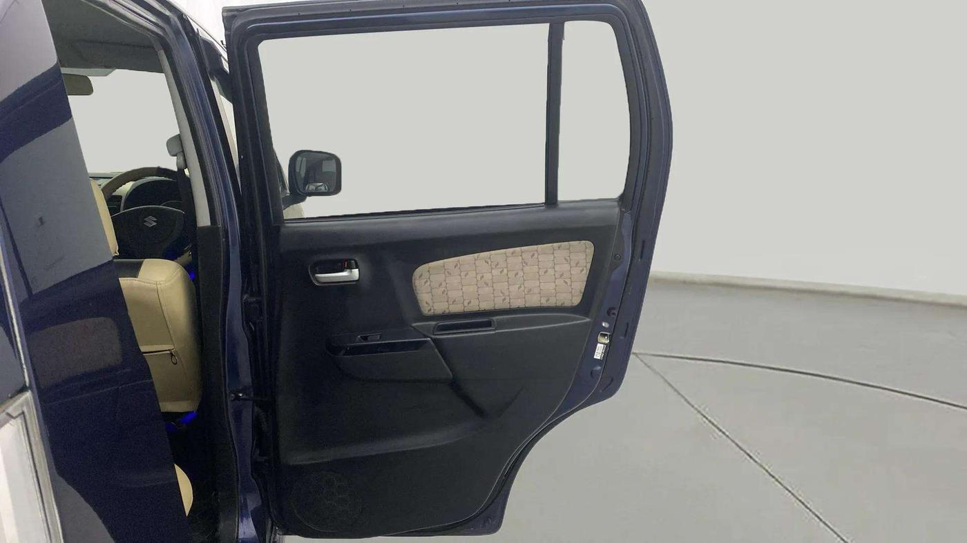 2017 Maruti Wagon R 1.0 VXI, Petrol, Manual, 47,123 km, RHS Rear Door