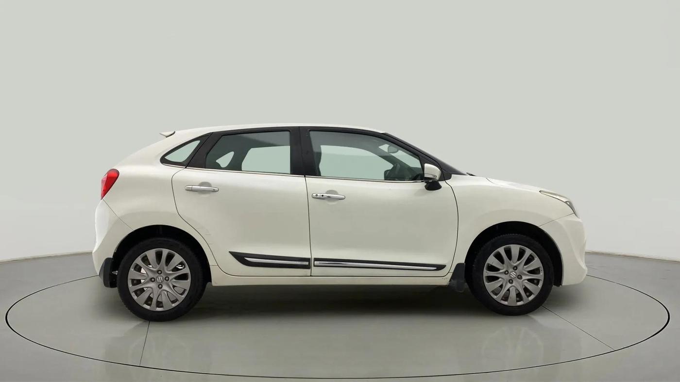 2016 Maruti Baleno ALPHA PETROL 1.2, Petrol, Manual, 51,403 km, Right Side View