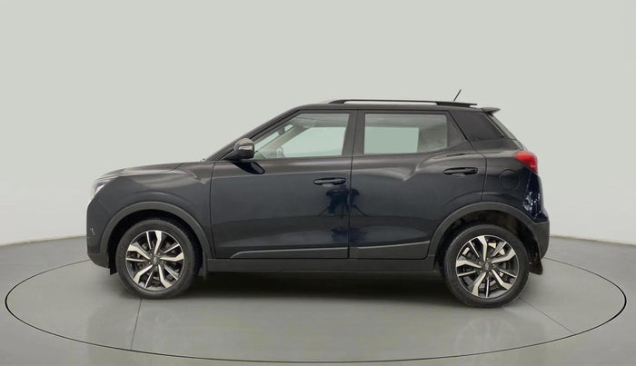 2020 Mahindra XUV300 W8 (O) 1.2 PETROL, Petrol, Manual, 49,542 km, Left Side