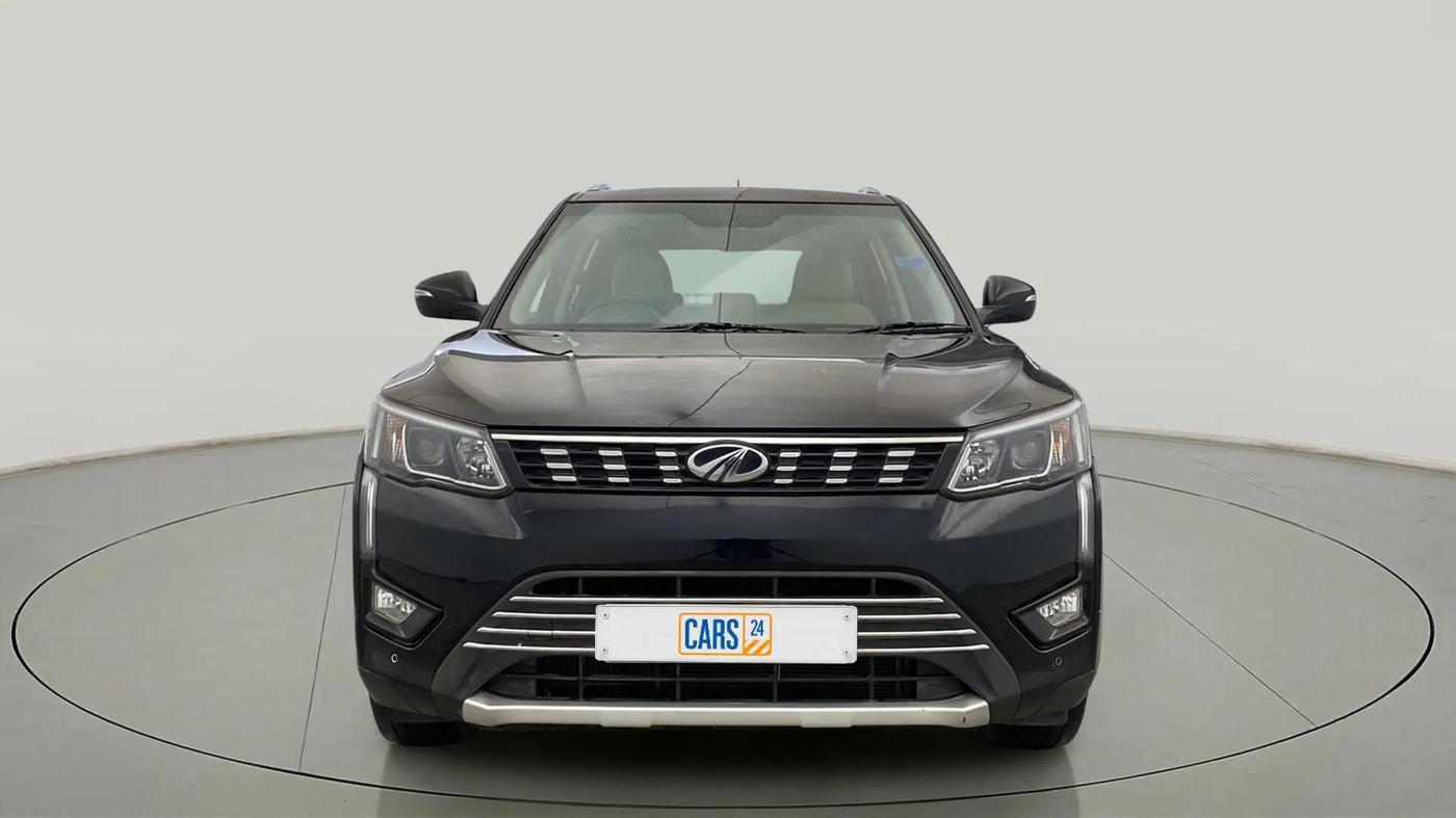 2020 Mahindra XUV300 W8 (O) 1.2 PETROL, Petrol, Manual, 49,542 km, Front