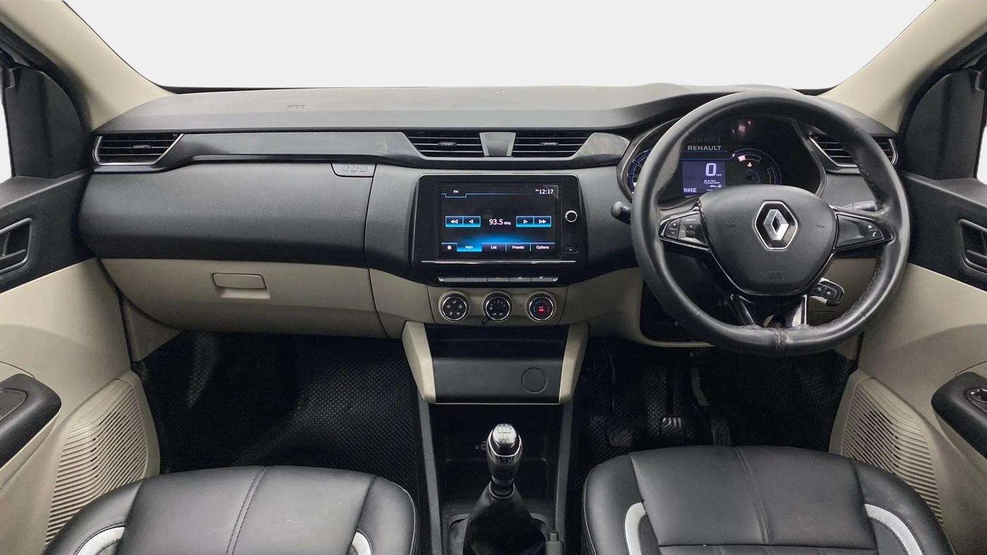 2023 Renault TRIBER RXT, Petrol, Manual, 15,520 km, Dashboard