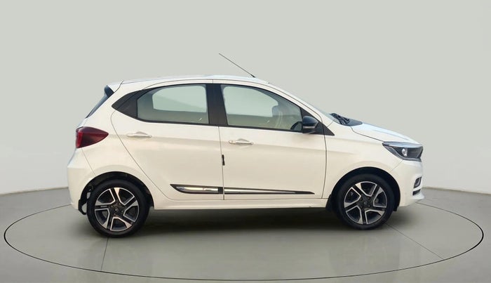 2022 Tata Tiago XZA PLUS PETROL, Petrol, Automatic, 16,423 km, Right Side View