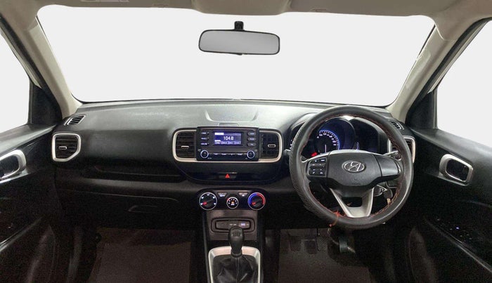 2022 Hyundai VENUE S 1.2, Petrol, Manual, 13,136 km, Dashboard