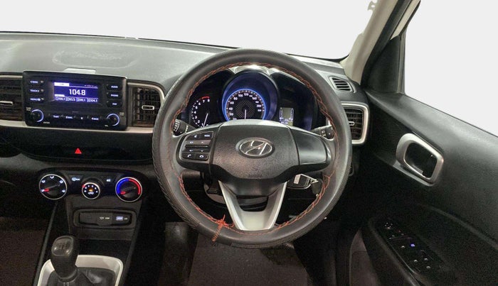 2022 Hyundai VENUE S 1.2, Petrol, Manual, 13,136 km, Steering Wheel Close Up