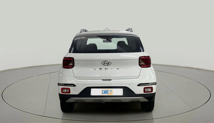 2022 Hyundai VENUE S 1.2, Petrol, Manual, 13,136 km, Back/Rear