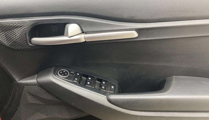 2020 KIA SELTOS HTK 1.5 PETROL, Petrol, Manual, 97,917 km, Driver Side Door Panels Control