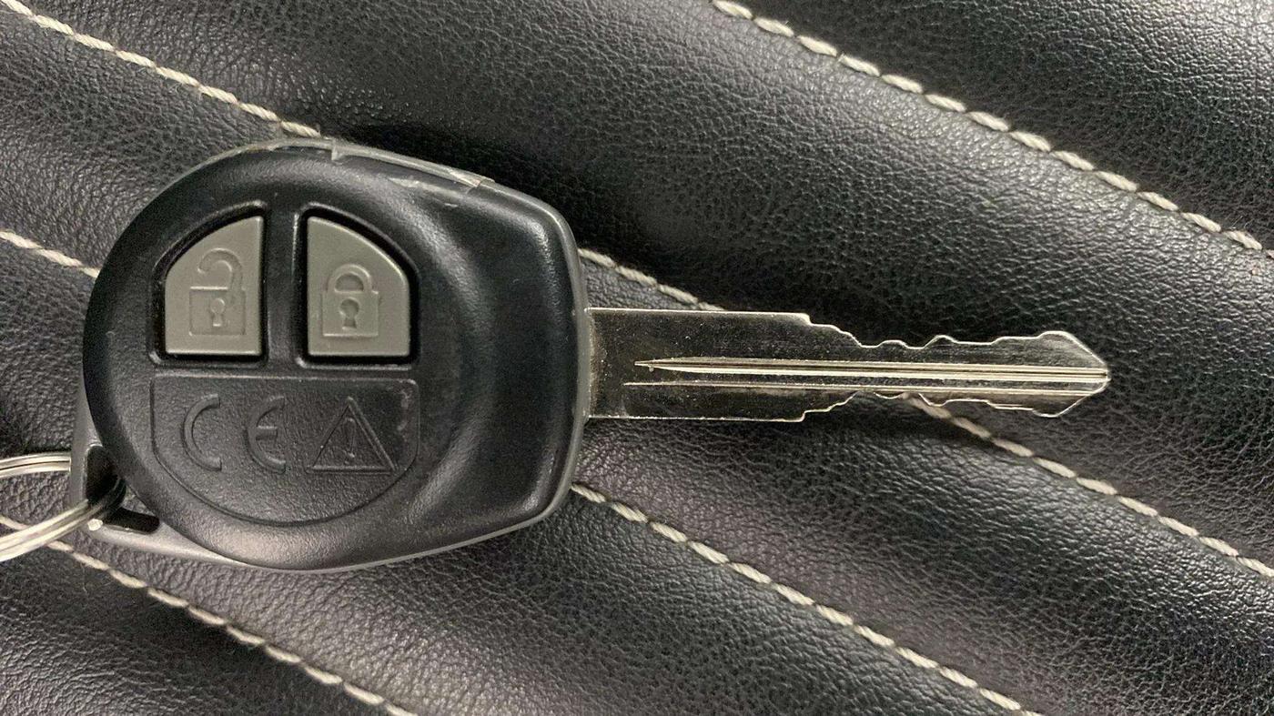 2018 Maruti Baleno DELTA CVT PETROL 1.2, Petrol, Automatic, 43,858 km, Key Close Up