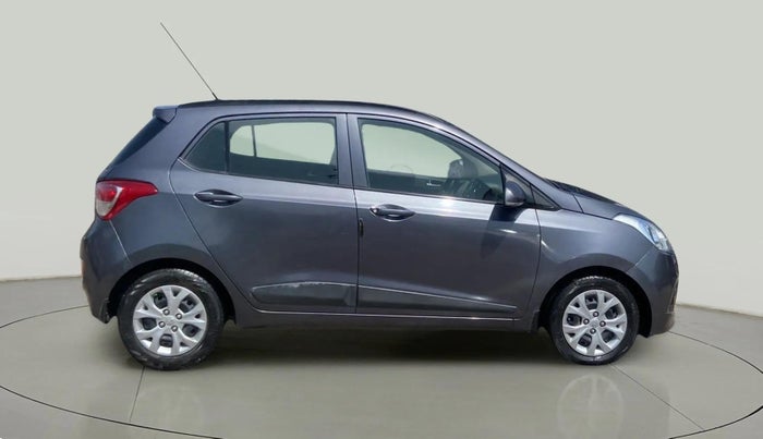 2015 Hyundai Grand i10 SPORTZ 1.2 KAPPA VTVT, Petrol, Manual, 43,498 km, Right Side View