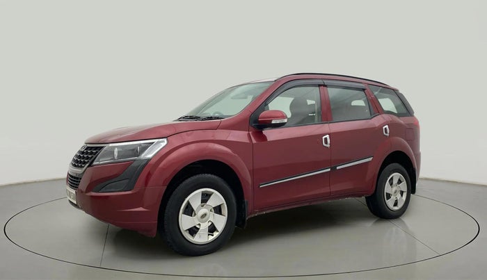 2019 Mahindra XUV500 W5, Diesel, Manual, 32,194 km, Left Front Diagonal