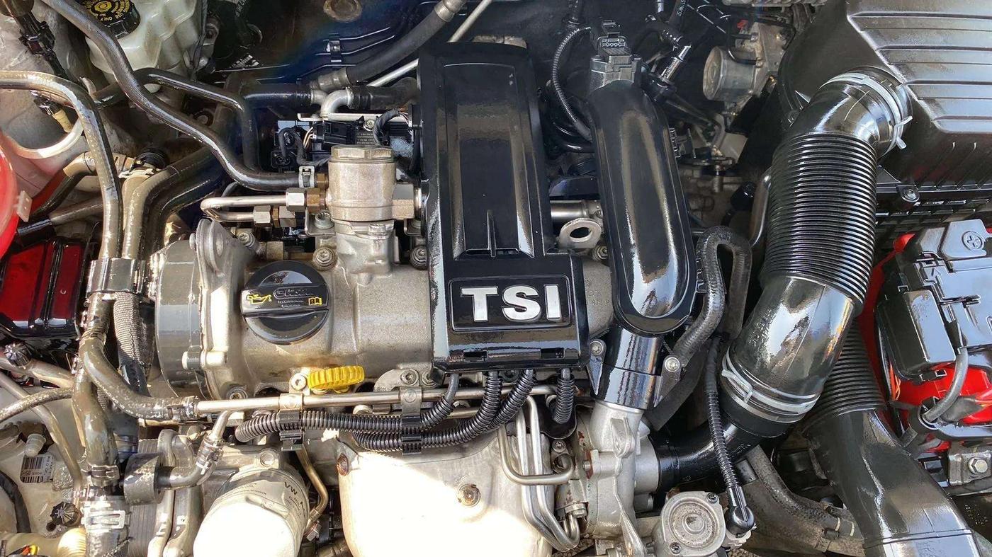2015 Volkswagen Polo GT TSI AT, Petrol, Automatic, 92,744 km, Open Bonet