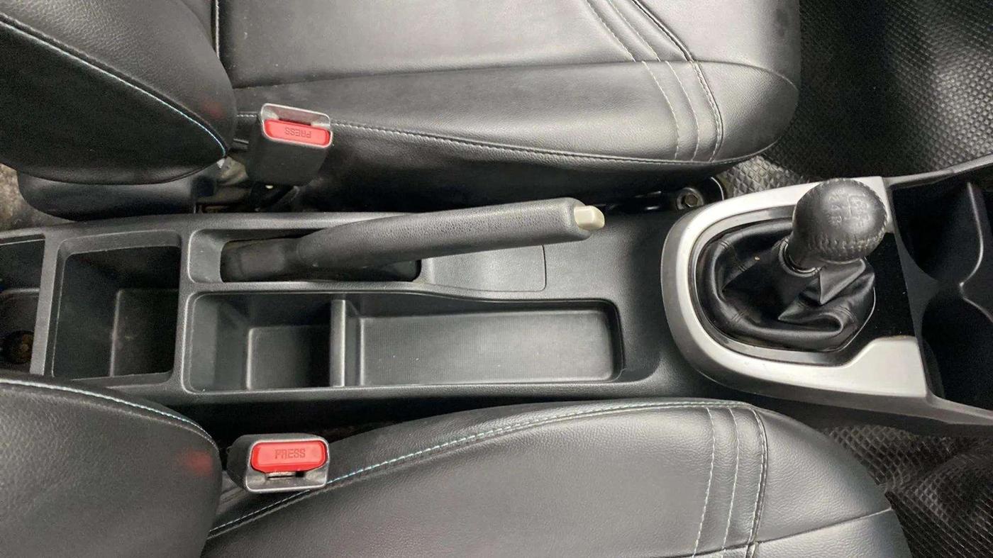 2017 Honda Jazz 1.2L I-VTEC VX, Petrol, Manual, 71,417 km, Gear Lever