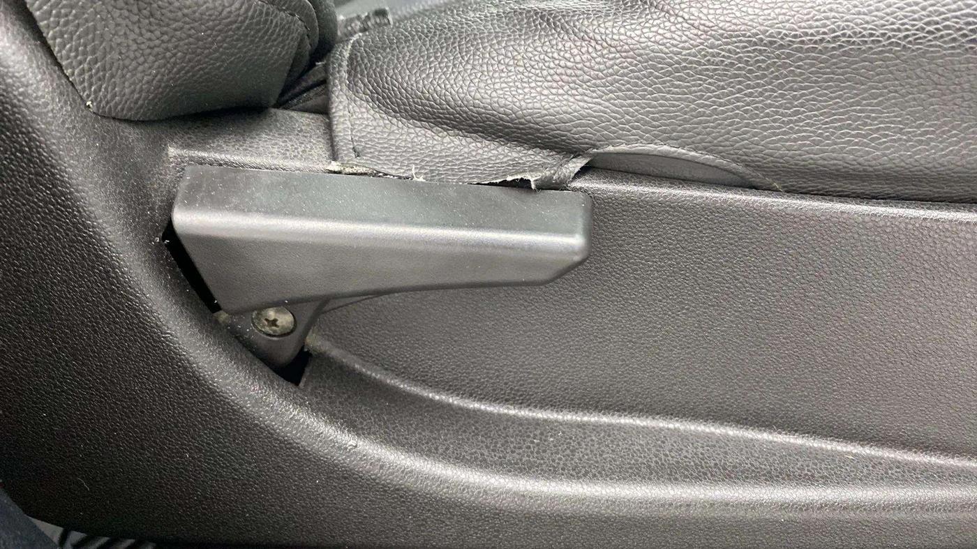2019 Tata Tiago XM PETROL, Petrol, Manual, 40,109 km, Driver Side Adjustment Panel