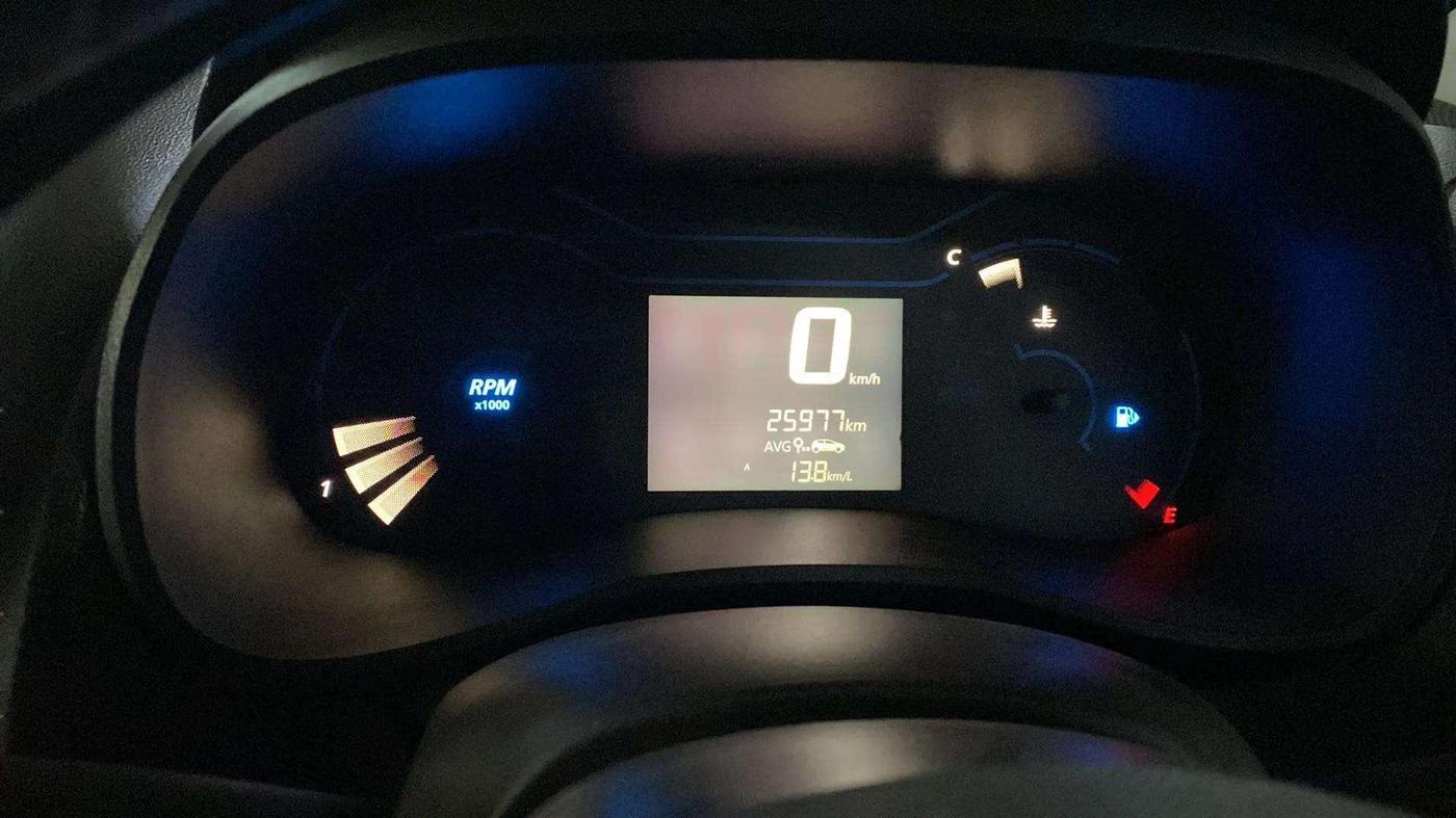 2022 Renault Kwid CLIMBER 1.0 (O), Petrol, Manual, 25,671 km, Odometer Image
