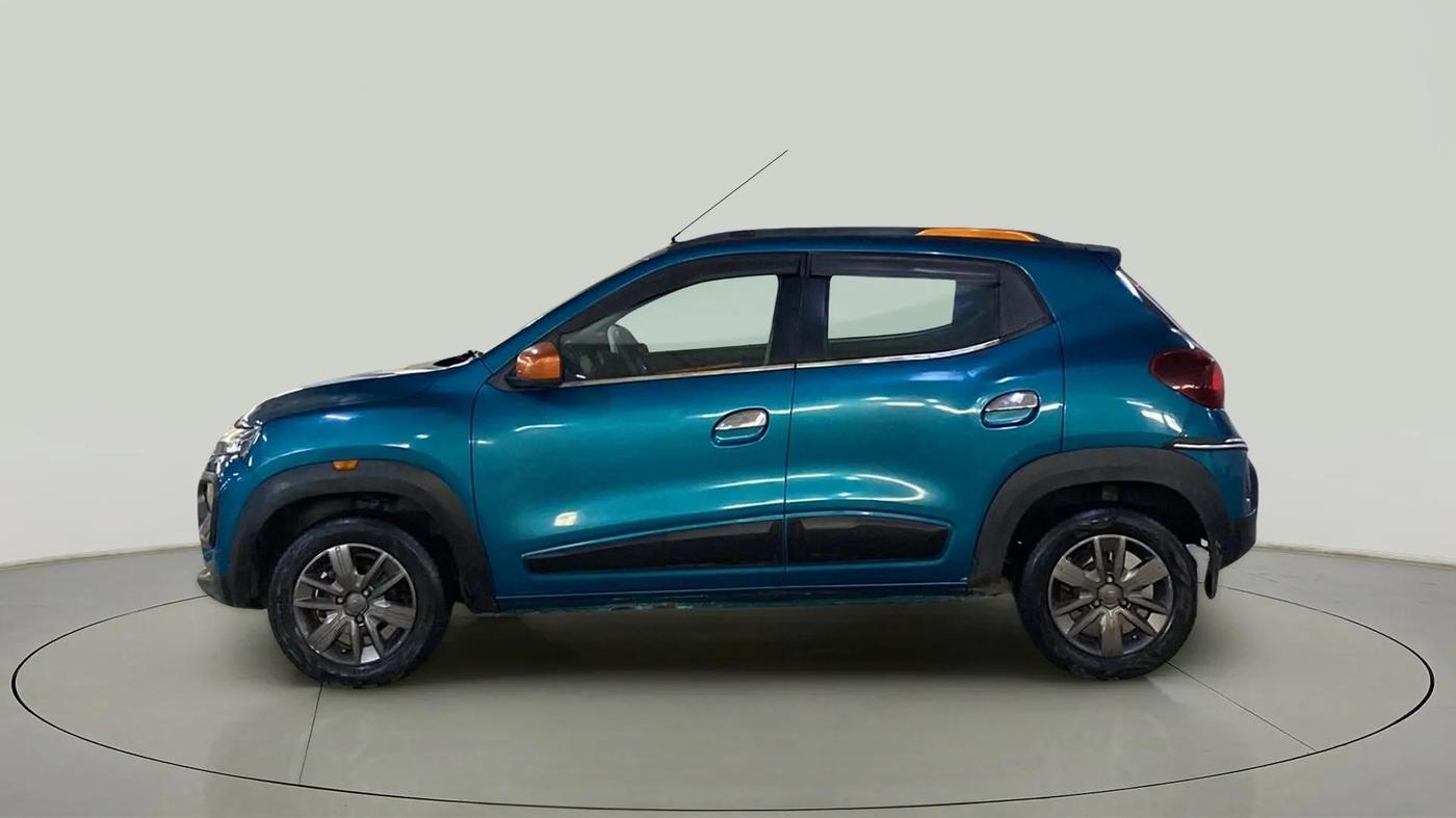 2022 Renault Kwid CLIMBER 1.0 (O), Petrol, Manual, 25,671 km, Left Side