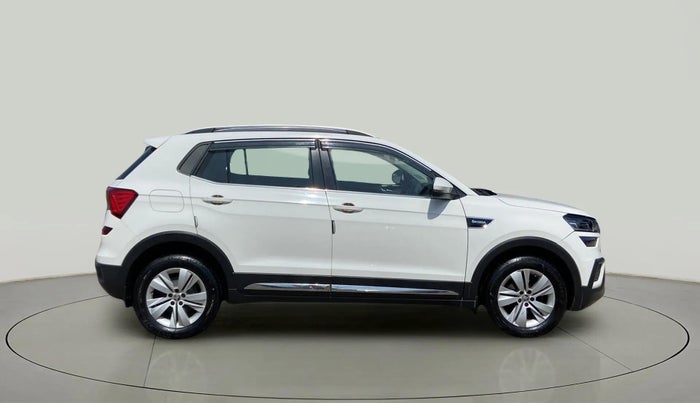 2022 Skoda KUSHAQ AMBITION 1.0L TSI AT, Petrol, Automatic, 69,804 km, Right Side View