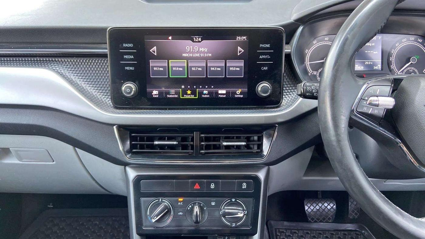2022 Skoda KUSHAQ AMBITION 1.0L TSI AT, Petrol, Automatic, 70,283 km, Air Conditioner