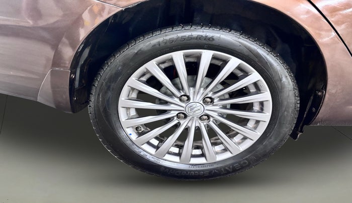 2017 Maruti Ciaz ALPHA 1.4 PETROL, Petrol, Manual, 32,225 km, Right Rear Wheel