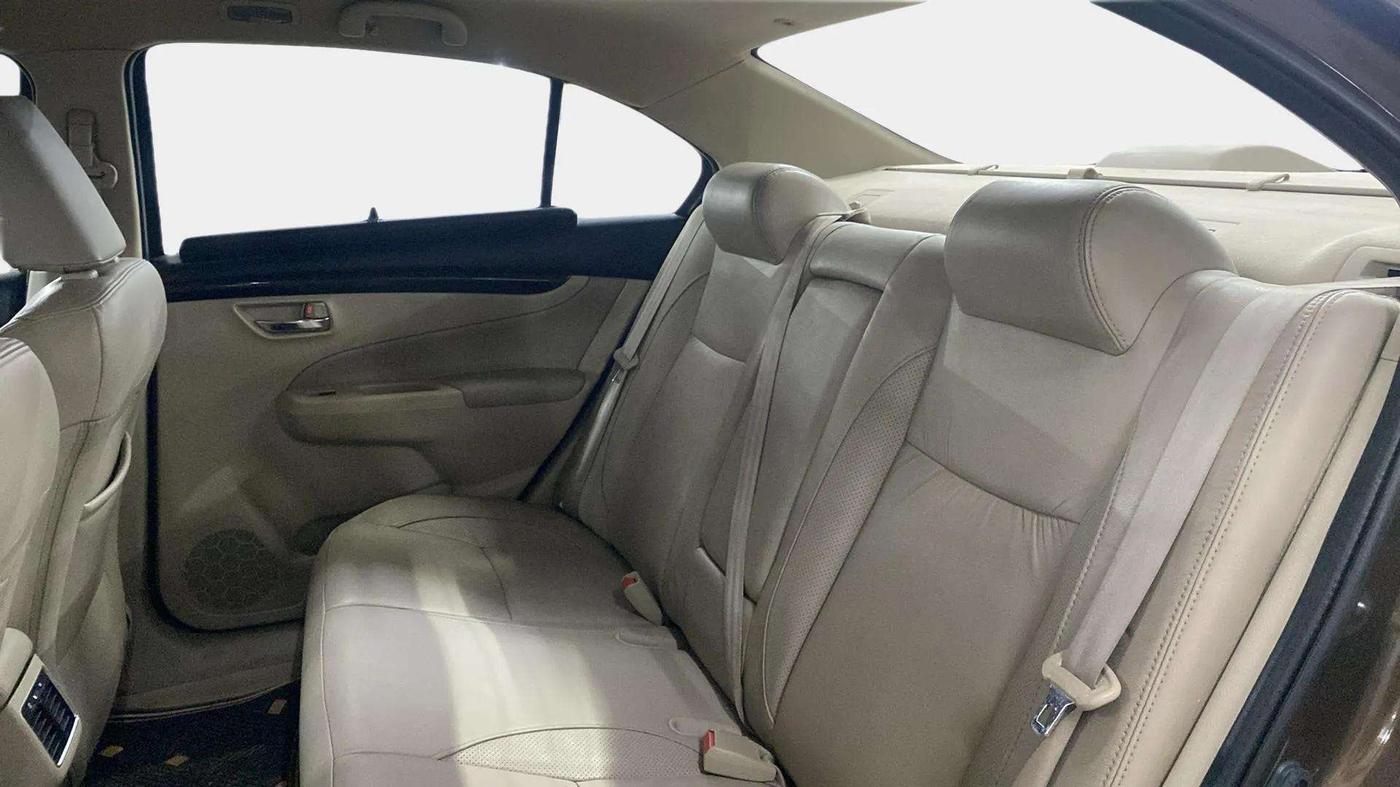 2017 Maruti Ciaz ALPHA 1.4 PETROL, Petrol, Manual, 32,225 km, Right Side Rear Door Cabin